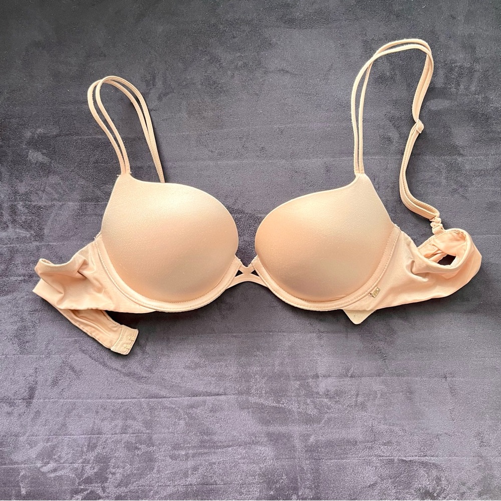 Victoria’s Secret Very Sexy 34B